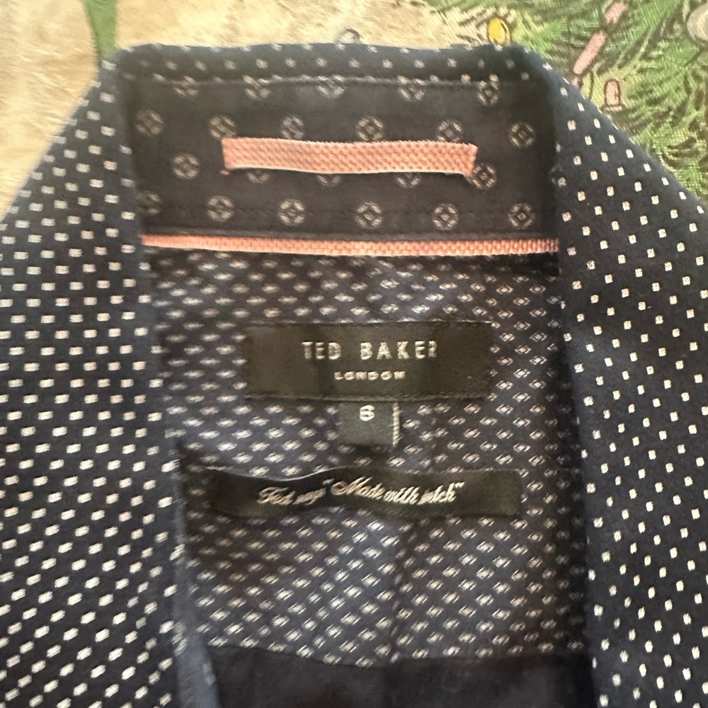 Ted Baker Navy and White Dress Shirt men’s size 6